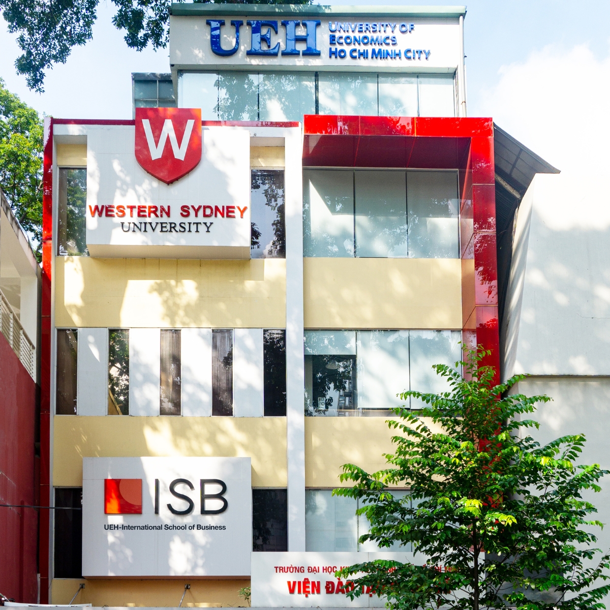 Viện ISB, Đại học Kinh tế TP. Hồ Chí Minh